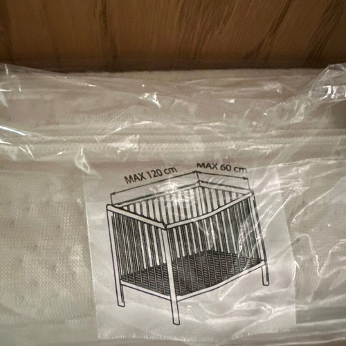 TISTA Baby Mattress 60x120 cm new, foam support