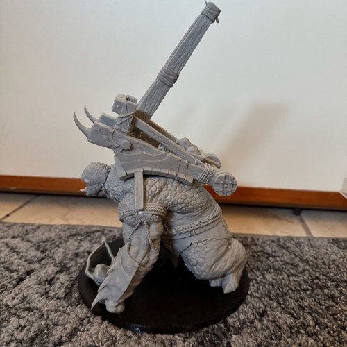Lord of the Rings 3D Troll Catapult 32cm Navarate Studios like new