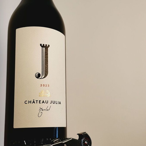 Château Julia Merlot 2023 new
