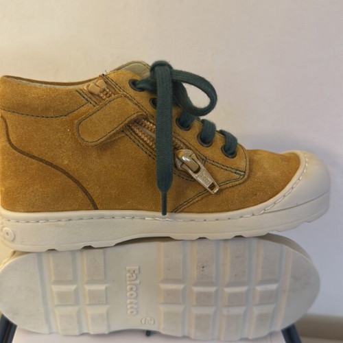 Falcotto leather boots like new, size 26, brown and yellow