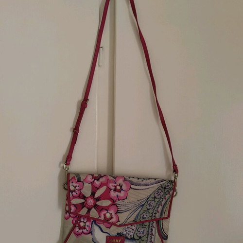 Oilily handbag with detachable strap like new, blue and pink