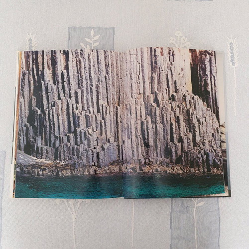 Album Mikra Antio like new, Sotiris Prapas, 150 pages