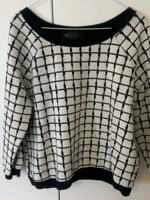BSB sweater like new, winter, size L, black and white
