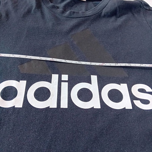Adidas women's t-shirt used, black color