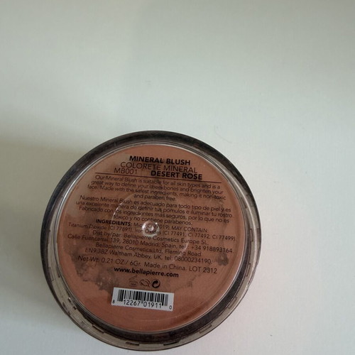 Revolution Super Dewy Liquid Blush 15 ml and Mineral Blush Desert Rose 6 g like new