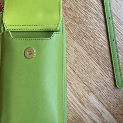 Caprice green crossbody phone bag wallet