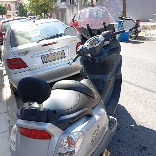 Piaggio X9 500cc scooter used in good condition