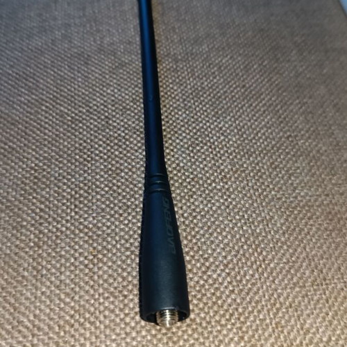 Baofeng UV-5R wireless antenna new, SMA female, VHF/UHF