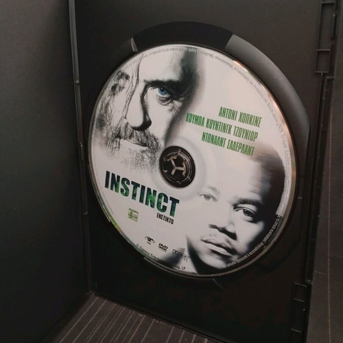 Instinct DVD used, very good condition, with subtitles