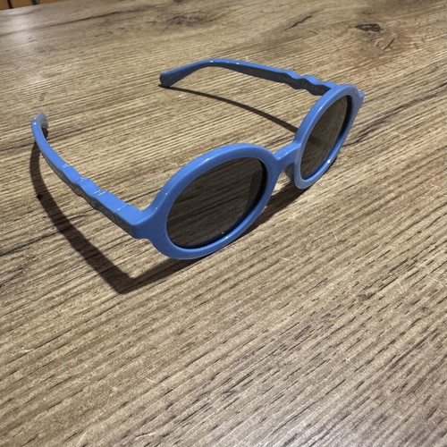Komono Kids Sunglasses like new, blue