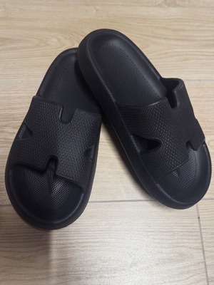 VG Styline slippers new, black, sizes 38-39