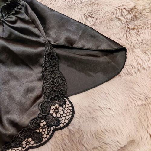 Baby doll satin new with lace black size L-XL