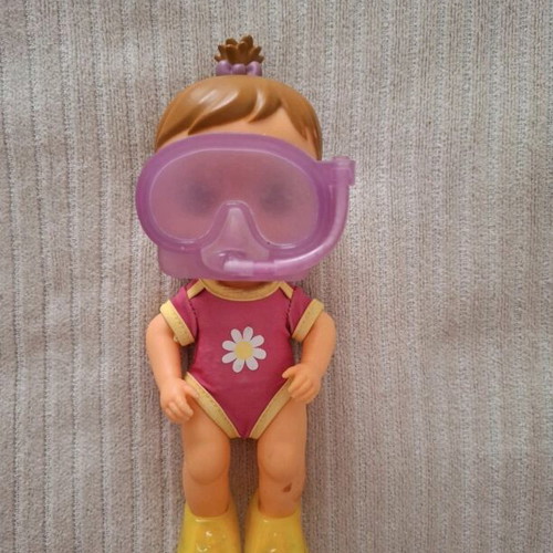 Platsoulinia Doll like new