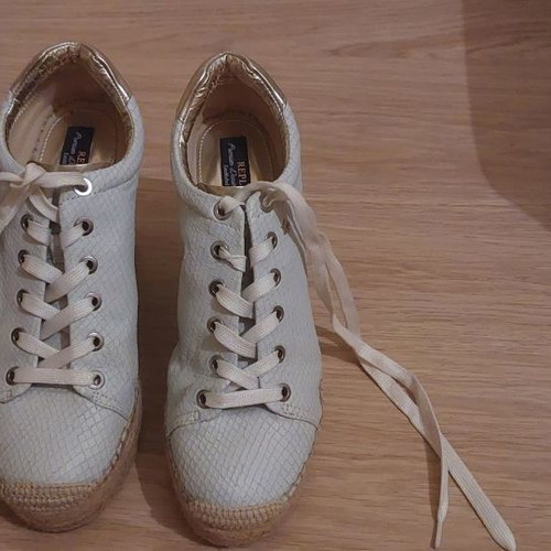 Replay Women's Shoes Used In Ecru With Gold Color