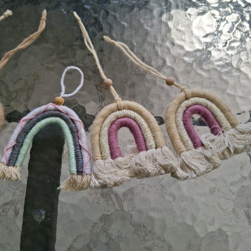 Decorative fabric rainbow set of 5 like new