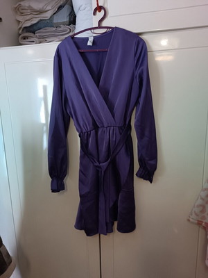 Drape dress like new, purple satin, size M