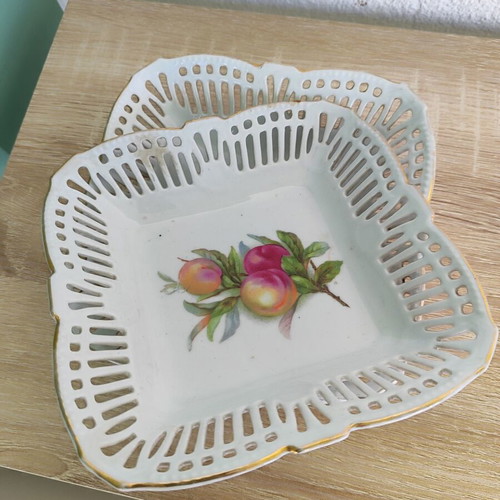 Set of 2 vintage porcelain dishes used