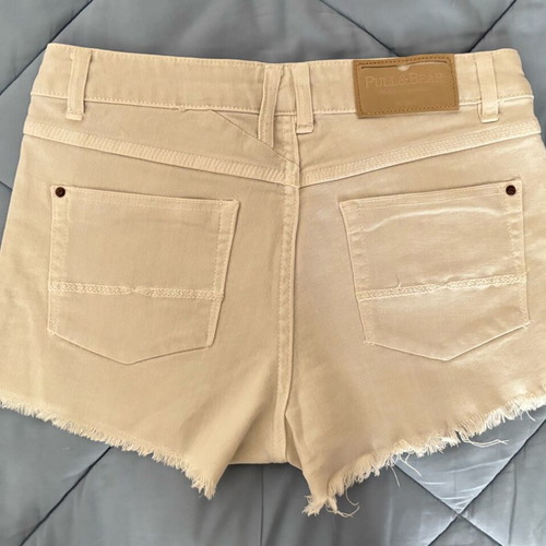 Pull&Bear shorts size 32 like new, cream
