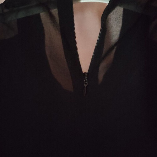 Forever 21 top new with pearls, size M, black