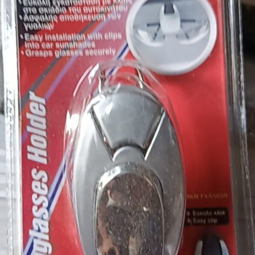 Sunglasses holder with chrome for cars and jeeps