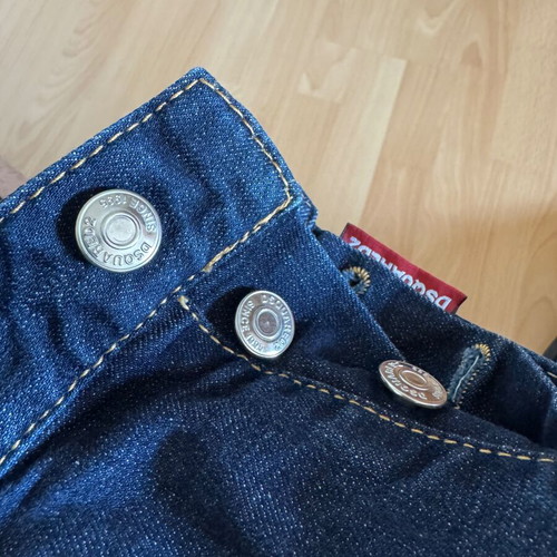 Dsquared2 cool guy jeans size small, blue