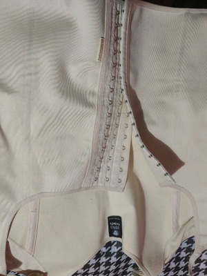 Zeta Curves shaping corset 4XL like new, beige