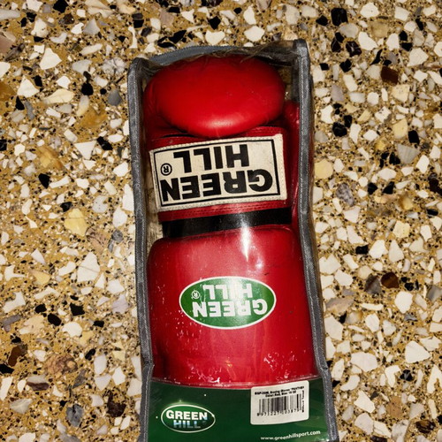Green Hill boxing gloves like new