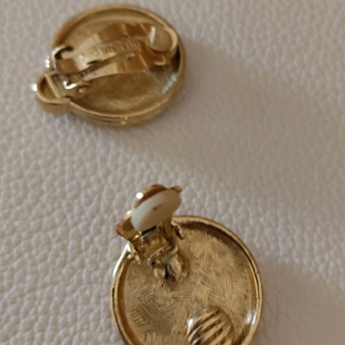 Givenchy clip earrings like new, gray and gold tone