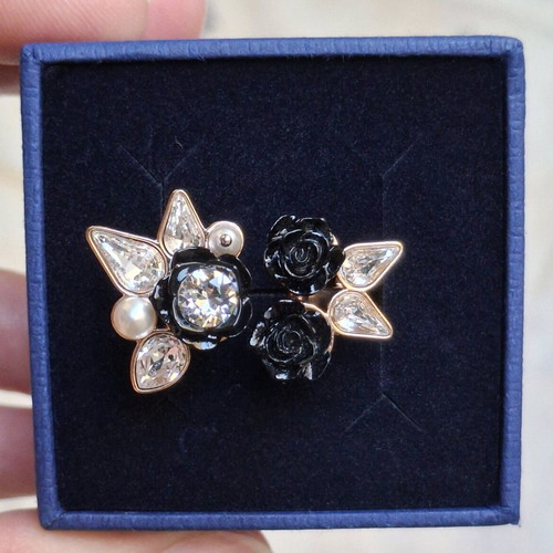 Swarovski ring 52 mm