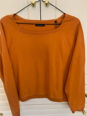 Marco Polo sweatshirt orange like new, size L fits M