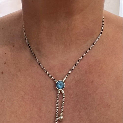 Italian Silver Necklace with Topaz like new, stamped 925, 16 g