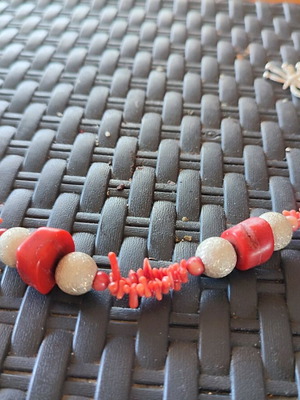 Handmade 925 silver bracelet with authentic coral like new