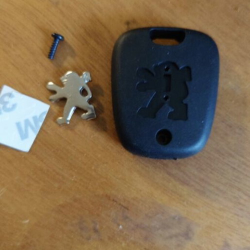 Genuine Peugeot 307 car key cover new plastic shell