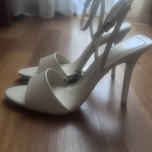 Zara high heel patent leather sandals, size 38, beige