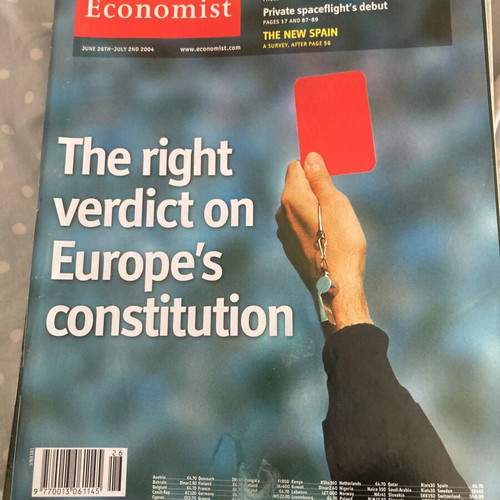 The Economist magazine collection 2004–2005 like new, 28 issues