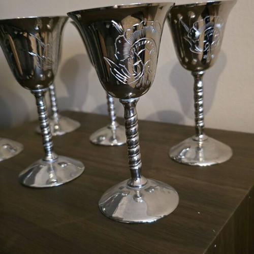 Silver-plated glasses set of 6 like new with design