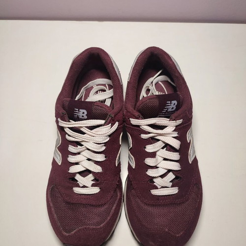 New Balance athletic shoes like new, size 38, white and red