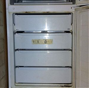ψυγείο καταψύκτης PITSOS