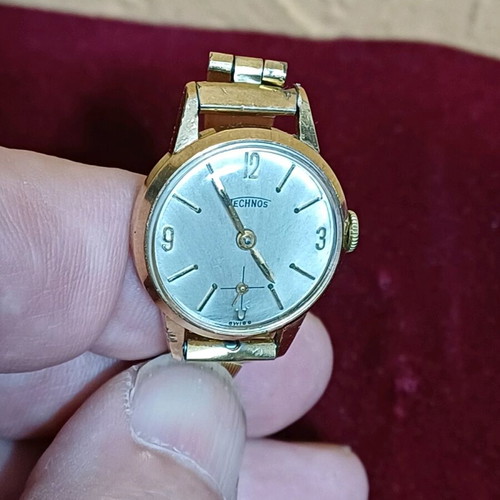 Technos wristwatch women's like new, Swiss made