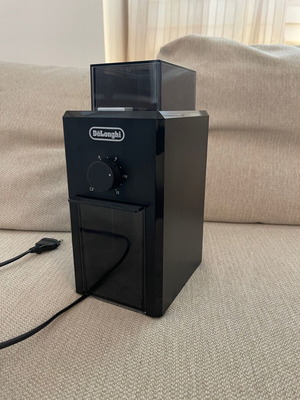 мелачка за кафе delonghi