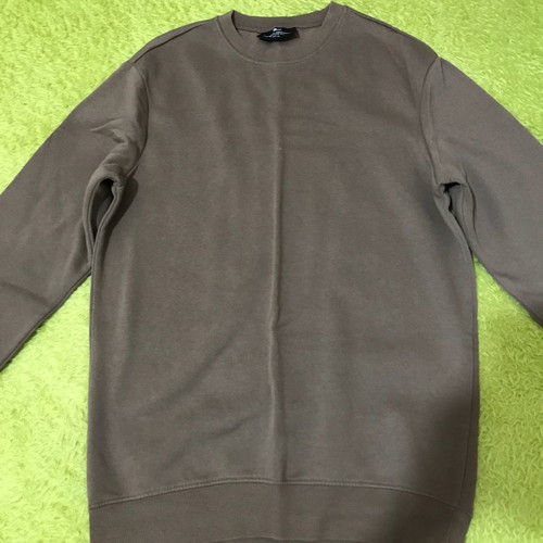 H&M sweatshirt used, size XS, brown