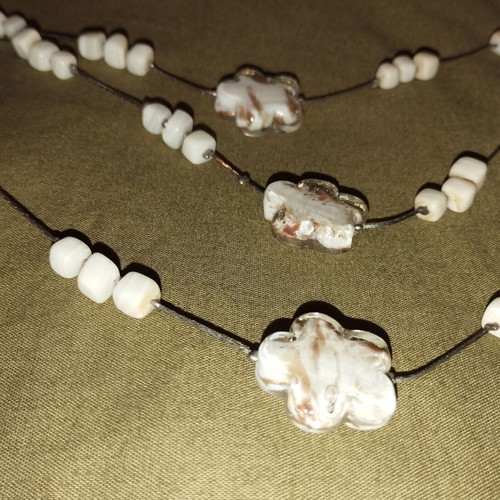 Necklace with triple strand glass flowers and beads new