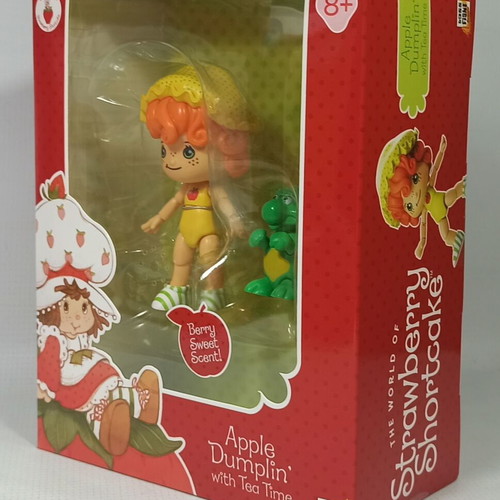 Boss Fight Studio Apple Dumplin' with Tea Time doll new
