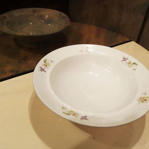 Antique porcelain fruit bowl like new, 1950s