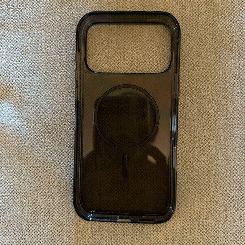 iPhone 17 Pro Max case like new
