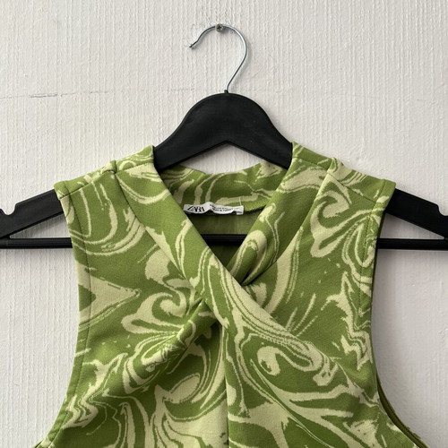 Crop top Zara like new, size S, white and green