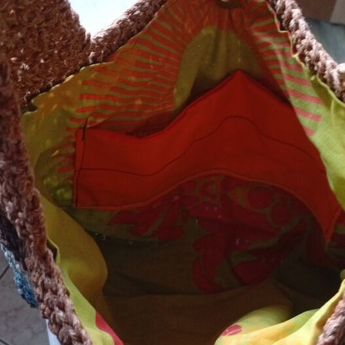 Handmade Crochet Shoulder Bag with Lining and Reinforced Bottom