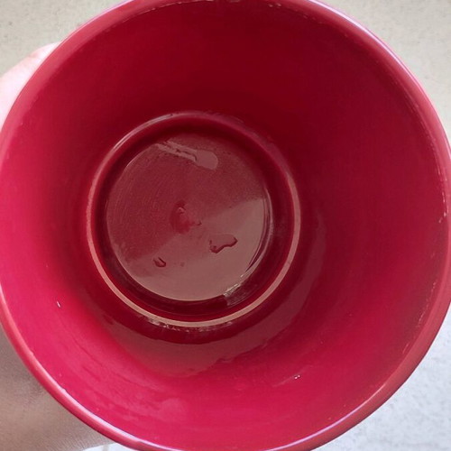 Ceramic red flowerpot like new without hole