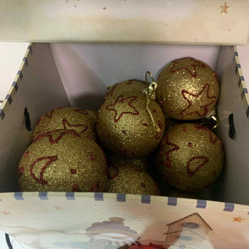 Golden Christmas baubles, pack of 12