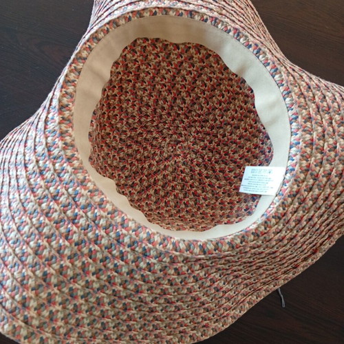 Round beach hat large beige coral like new, diameter 43 cm